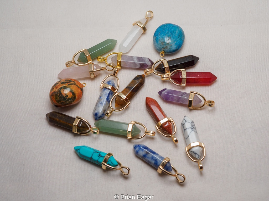 Pendant - gemstone points - miscellaneous