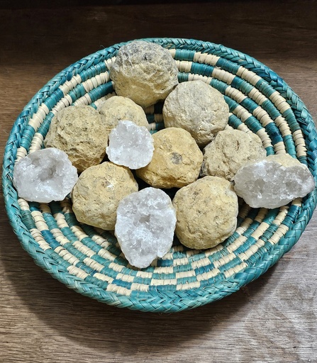 Break Open Geode - Medium